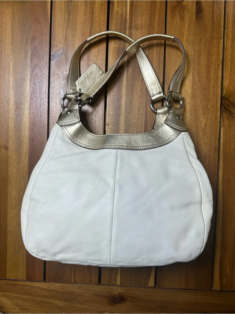 Coach Lynn SoHo White Smooth Leather Shoulder Bag with Gold Trim